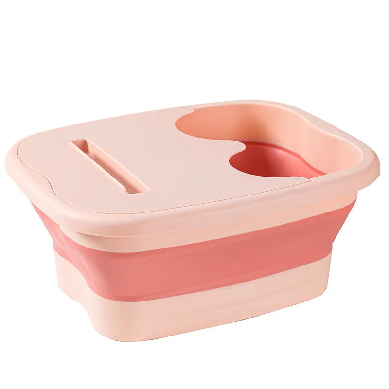 Cubetto plegable rosa para pies y spa con inserto contorneado para relajación.
