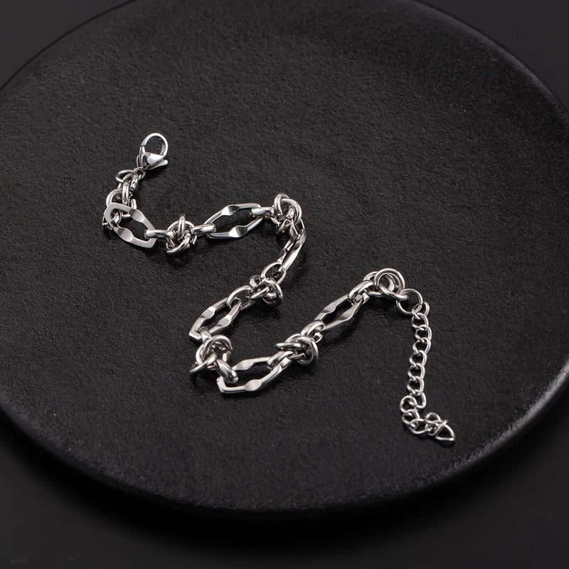 Pulsera de Cadena de Acero Titanio Unisex con Detalle de Nudo