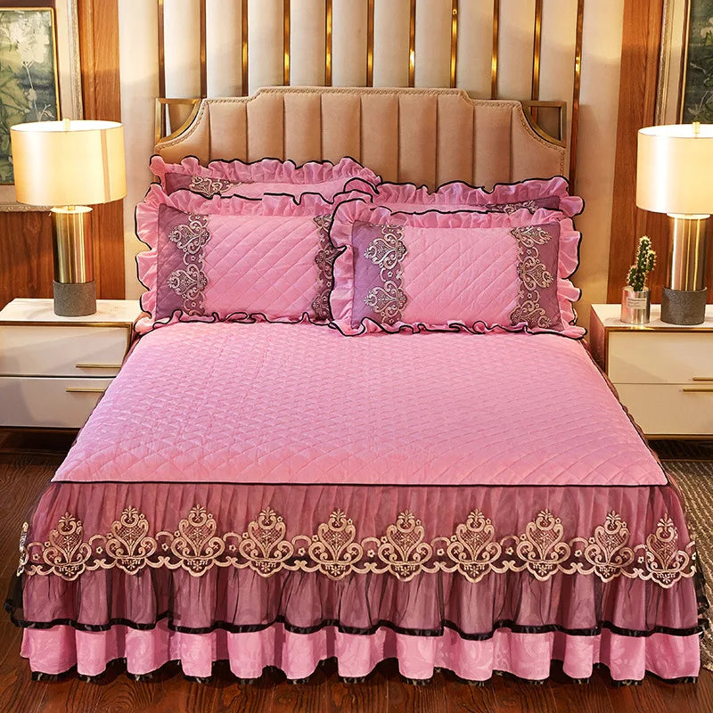 Lace Bed Skirt Set with Matching Pillowcases