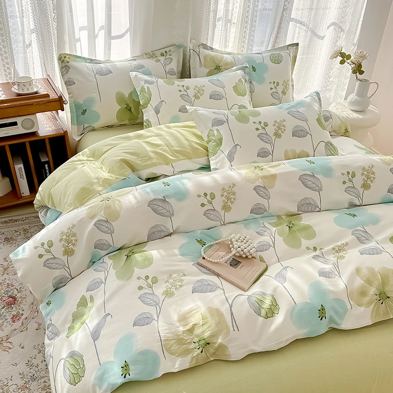 Floral Print 100% Cotton Duvet Cover Set with Two Pillow Shams