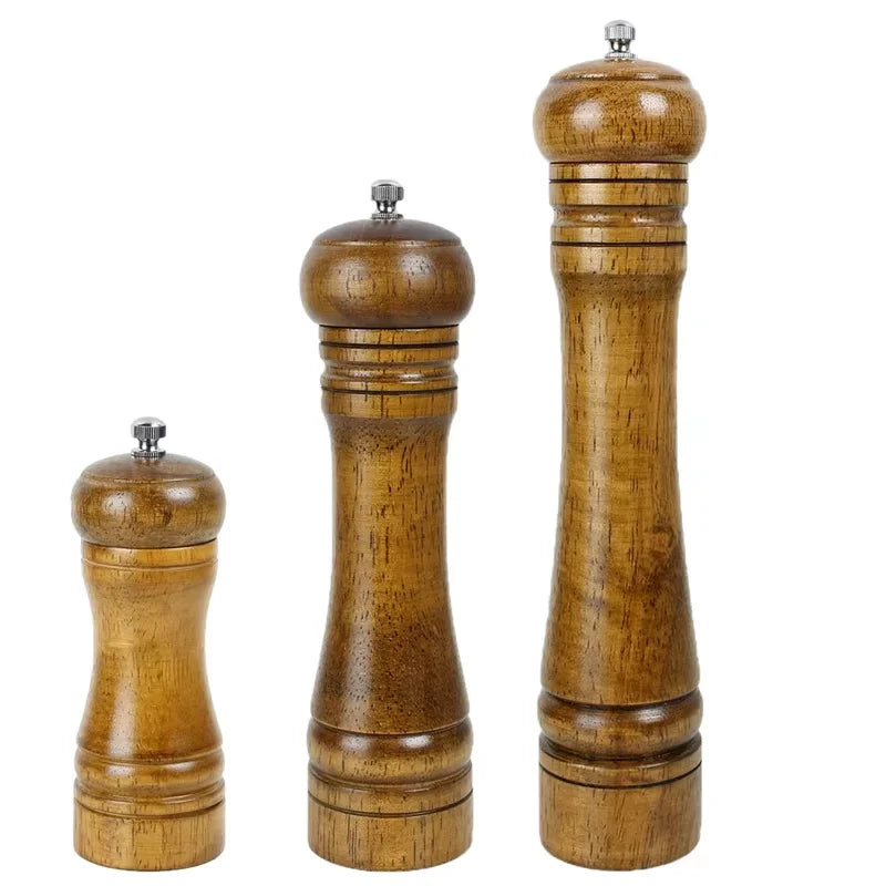 Wooden Pepper Mill with Adjustable Coarseness