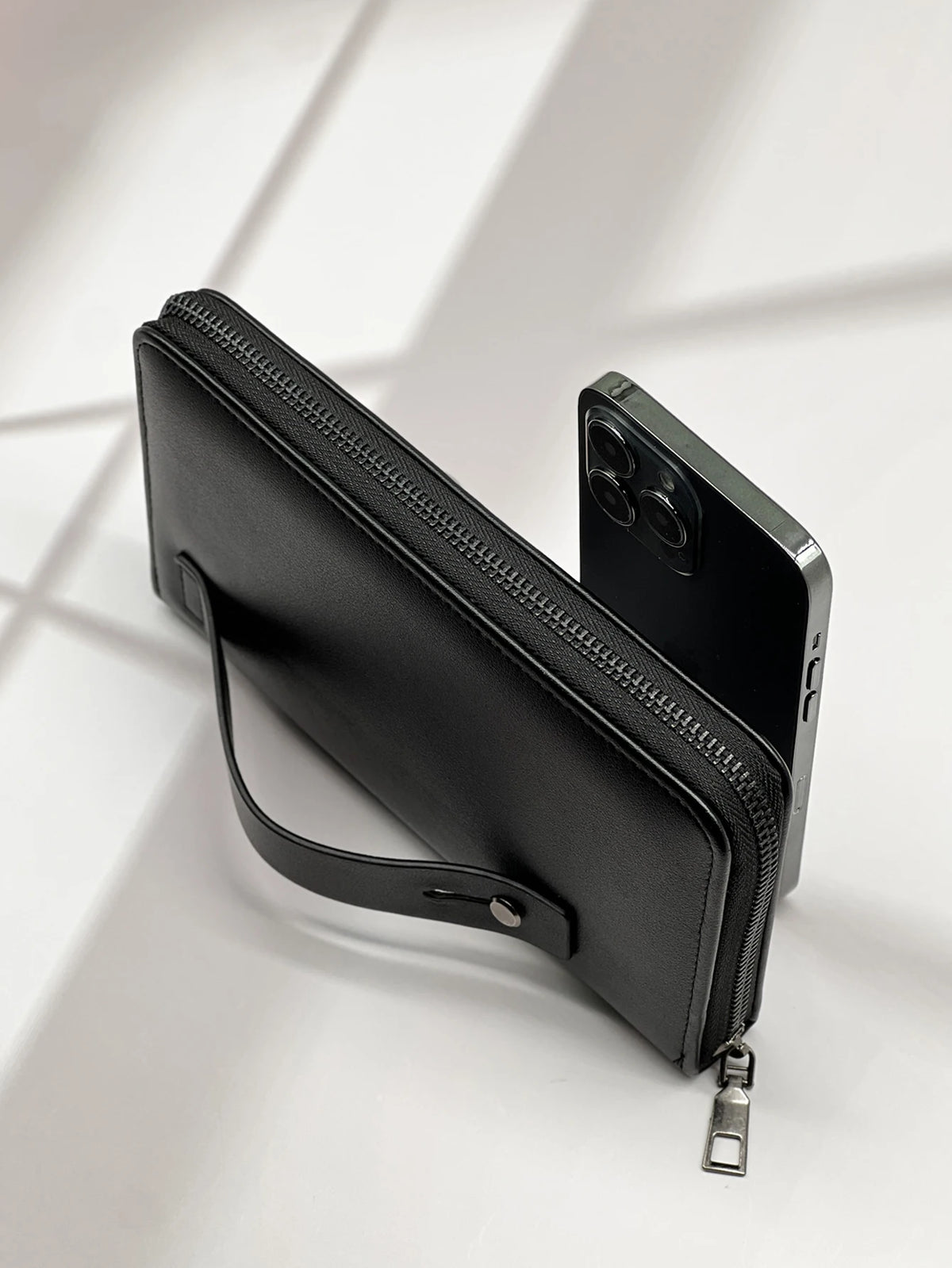 Classic Black Men's Leather Wallet with Phone Pocket