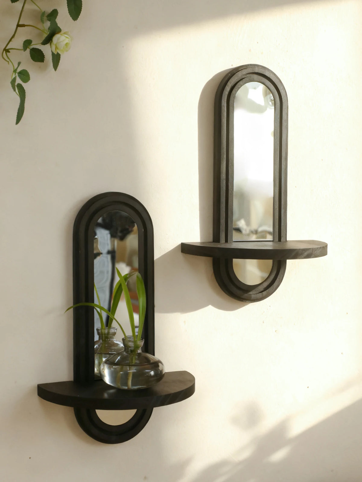 Arched Wall Shelf with Mirror — Modern Geometric Design
