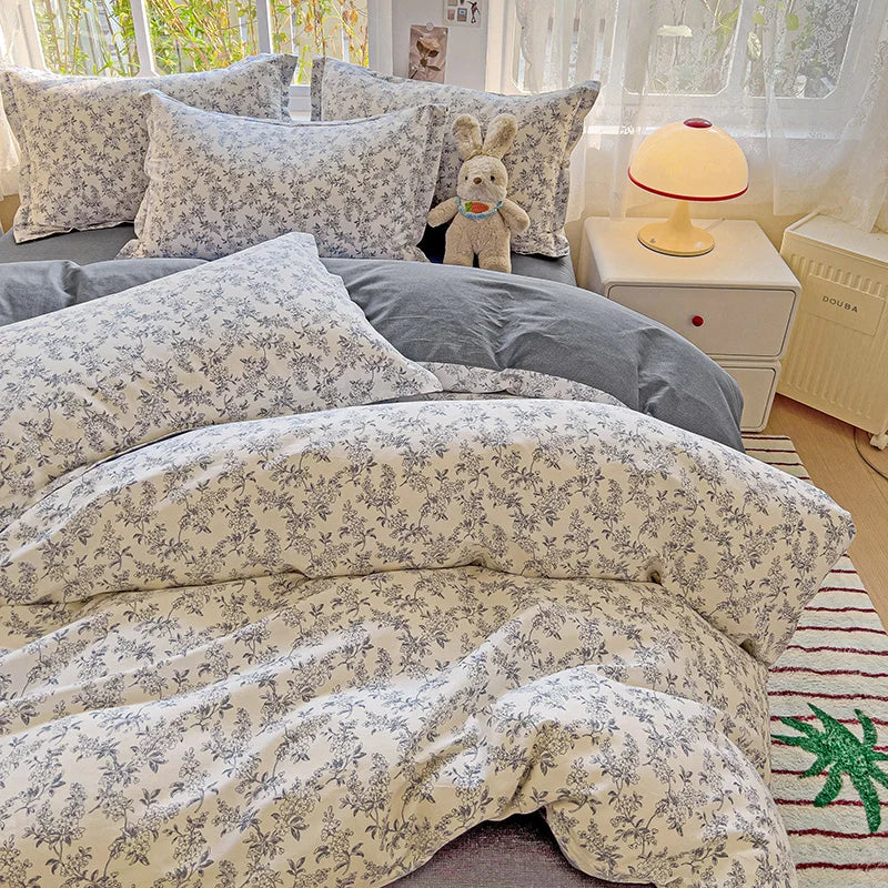 Floral Print 100% Cotton Duvet Cover Set with Two Pillow Shams