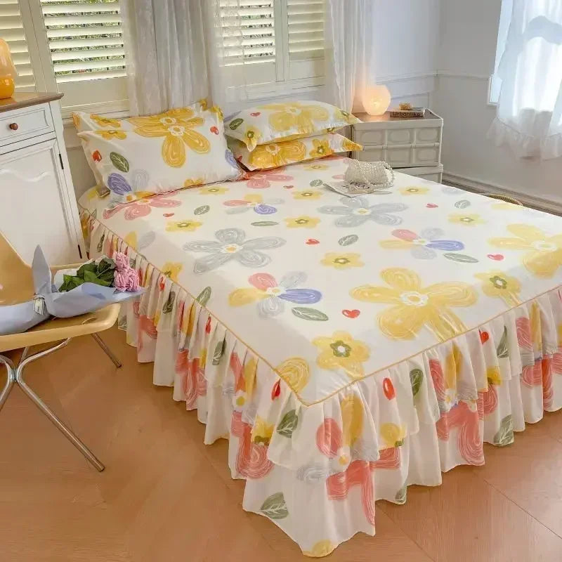 Floral Bed Skirt Set with Anti-Slip Mattress Cover