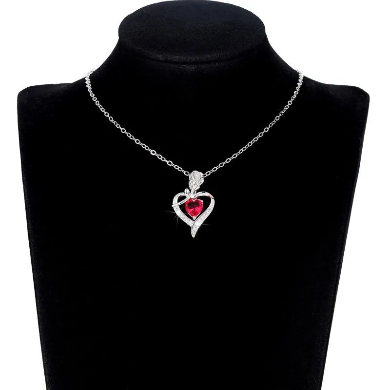 Elegant Heart Pendant Necklace