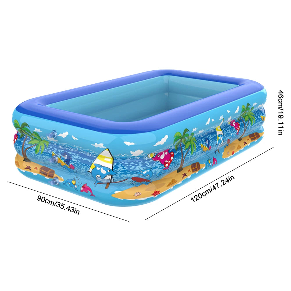 Grande piscine gonflable bleue pour la famille remplie d'eau et de vie marine tropicale colorée.