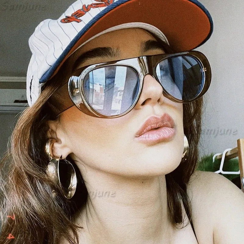 Retro Oversized Gradient Sunglasses for Women