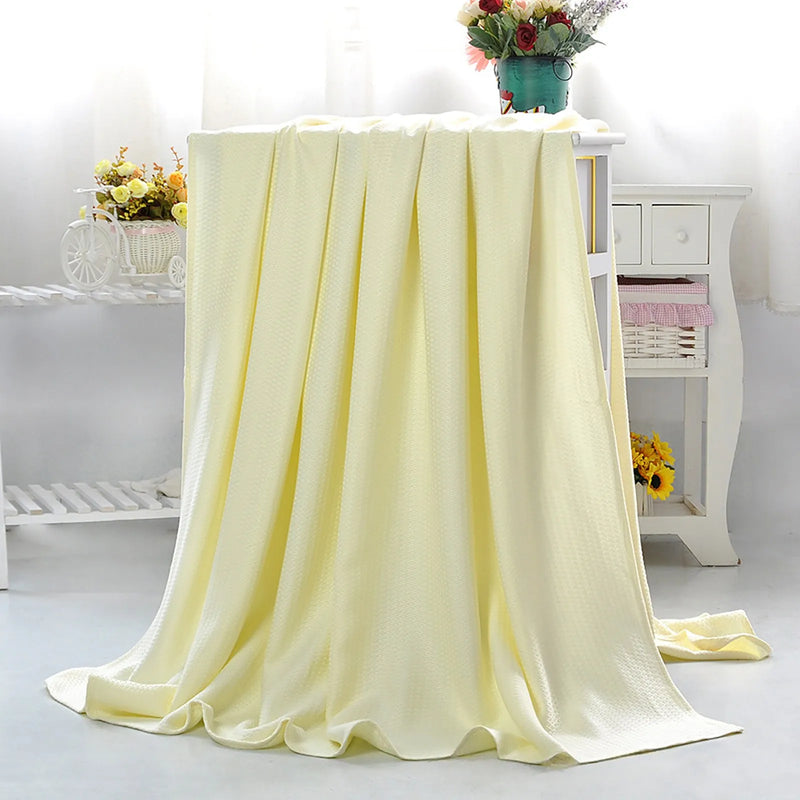 Bamboo Fiber Cooling Throw Blanket