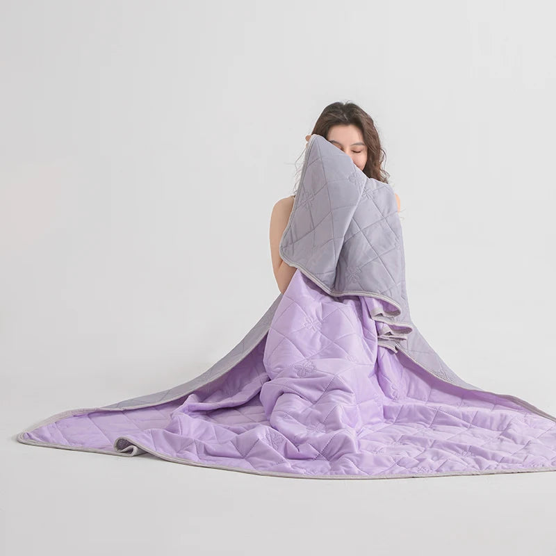 Summer Cooling Blanket with Breathable Polyester Fabric