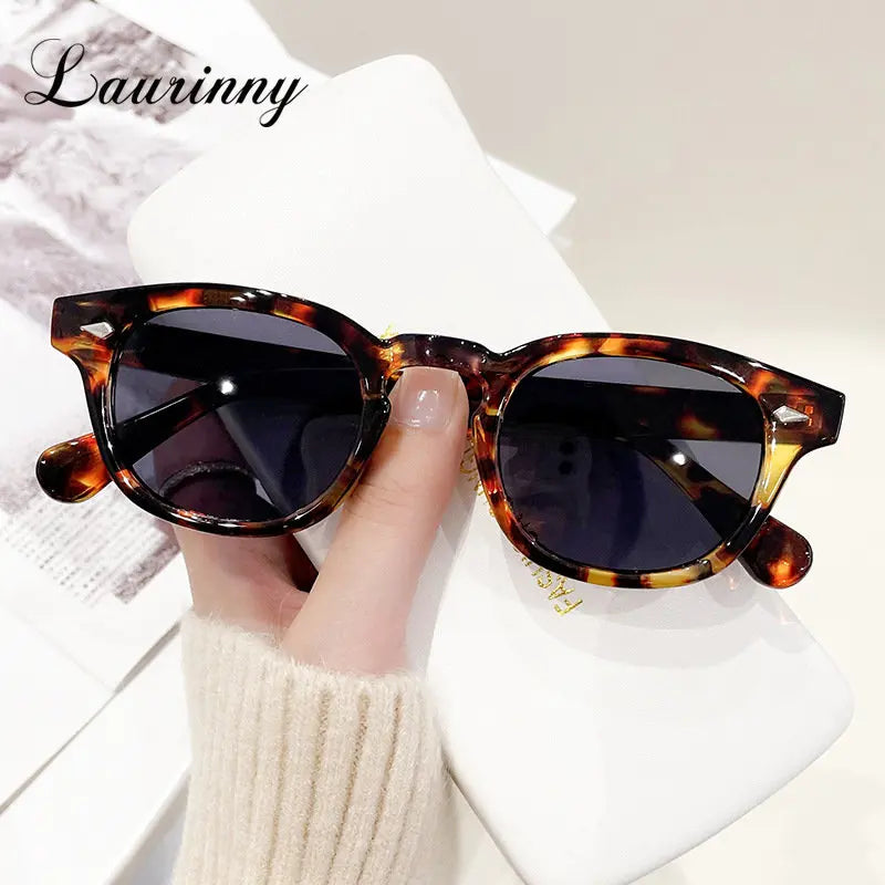 Retro Tortoise Shell Square Sunglasses
