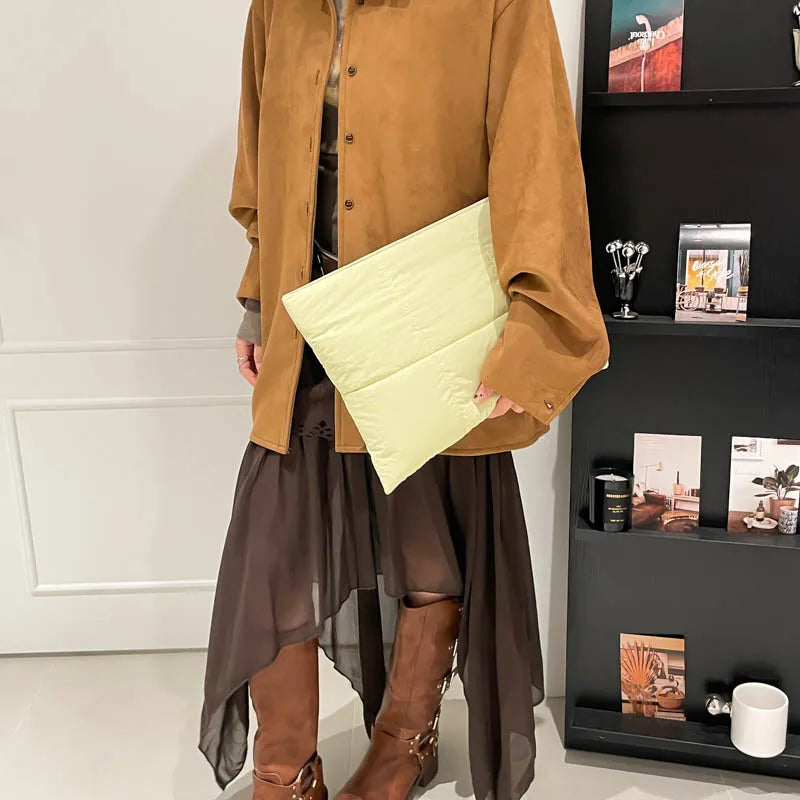 Weiche Polyester-Clutch mit Reißverschluss