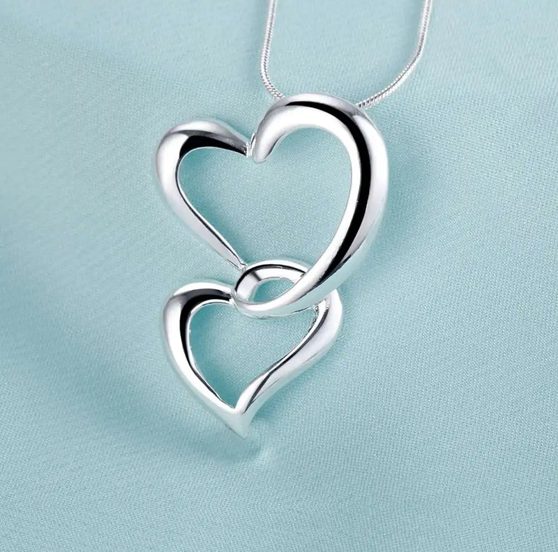 Collar con Colgante de Corazón en Plata de Ley 925