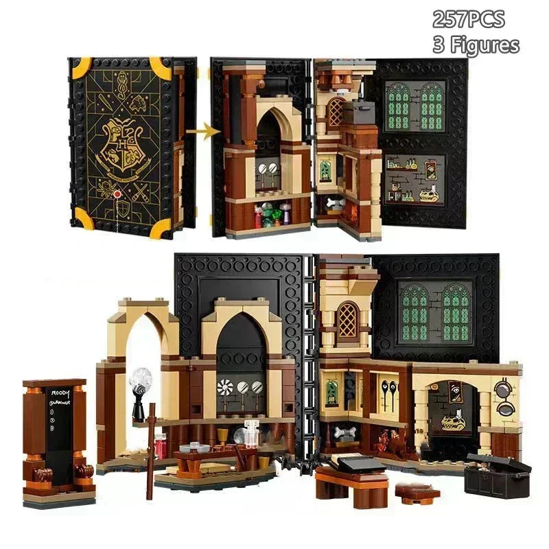 A set of 257 fantasy theme building blocks featuring three detailed figures and architectural models.
