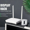 Weiße Display-Regale montiert auf einem Regal mit zwei vertikalen Ständern für Computer- oder TV-Bildschirme.