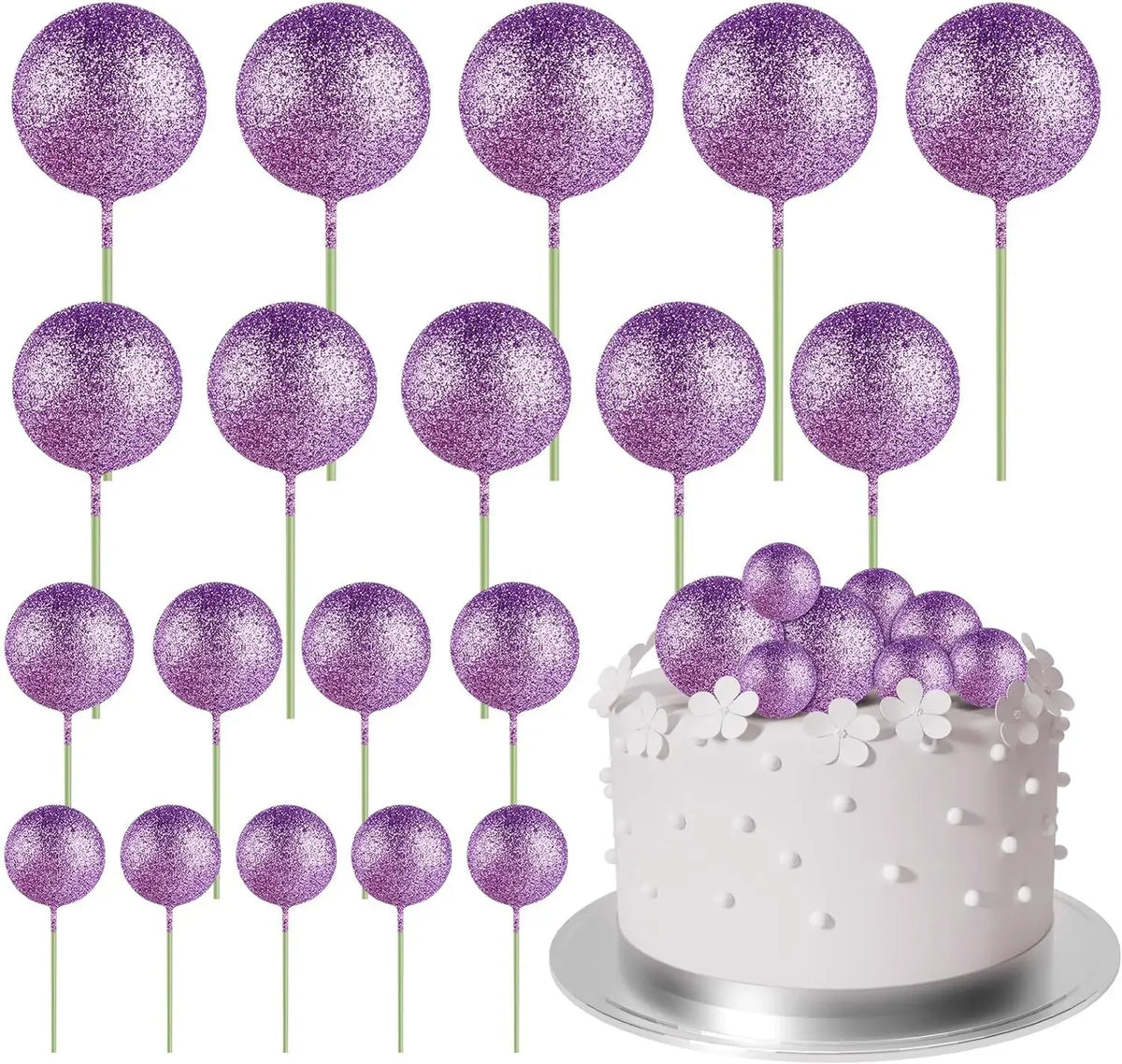 Eine Sammlung von 20 lila Glitzer-Ball-Kekstoppern auf Stäbchen.