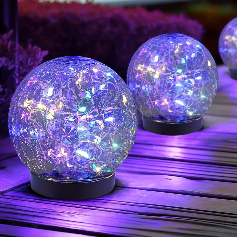 Solar-Powered Cracked Glass Globe Light