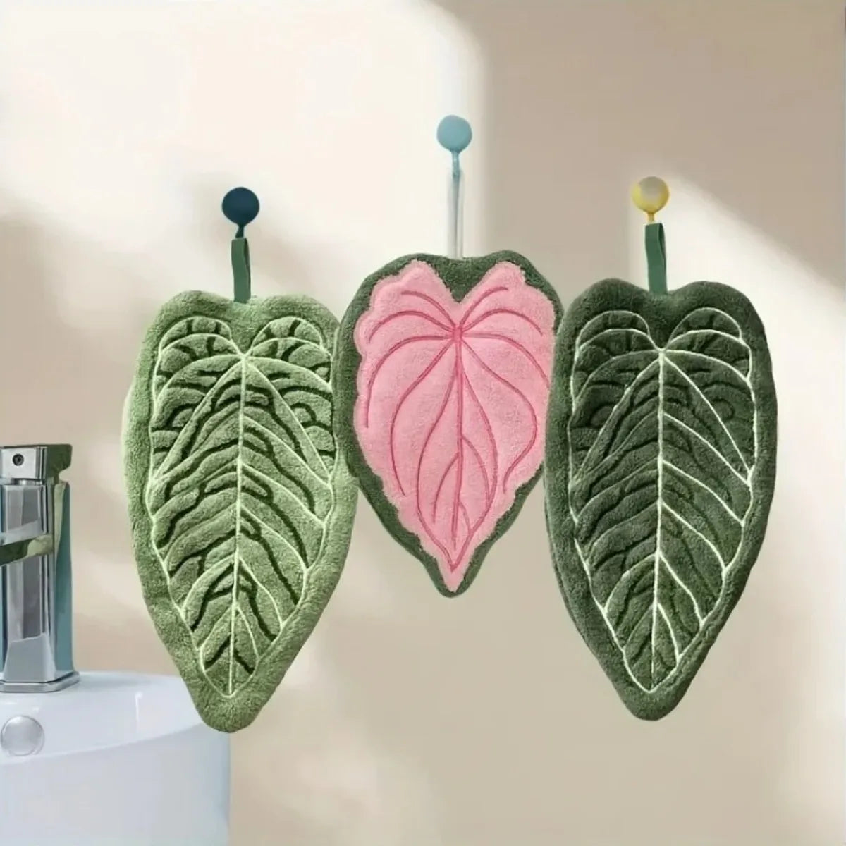 Leaf Design Ultra-Absorbent Quick-Dry Hand Towel with Hanging Loop