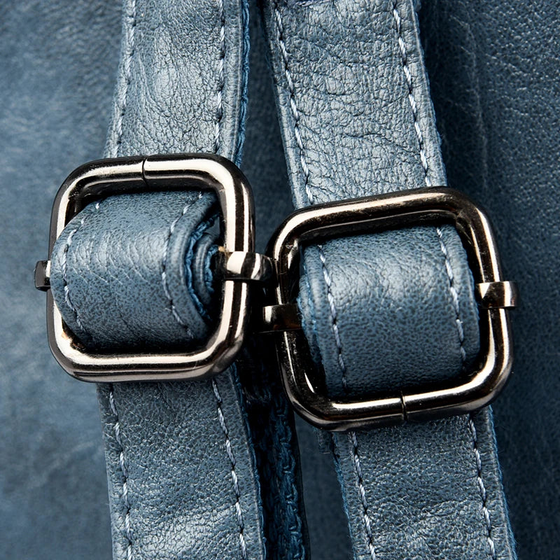 Vintage-Inspired Crossbody Bag with Roomy Interior