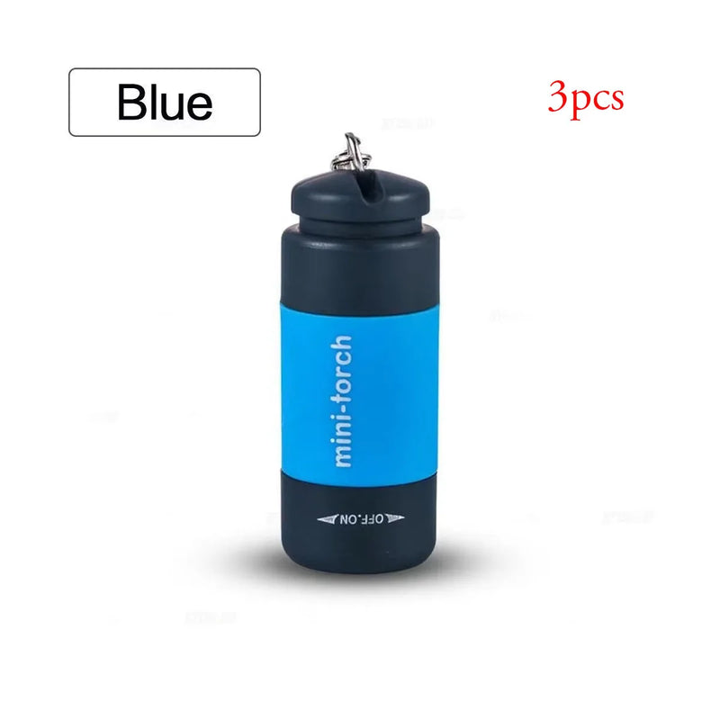 Mini lampe de poche USB rechargeable sur porte-clés