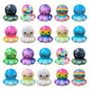 Collection de balles anti-stress et jouets anti-stress de Noël colorés, dans diverses nuances et motifs.