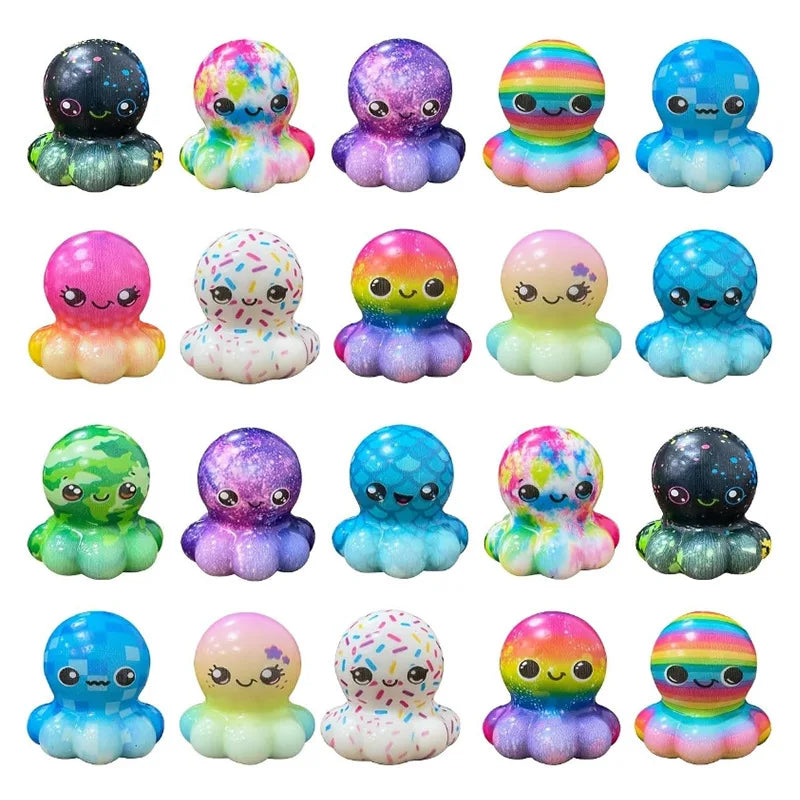Collection de balles anti-stress et jouets anti-stress de Noël colorés, dans diverses nuances et motifs.