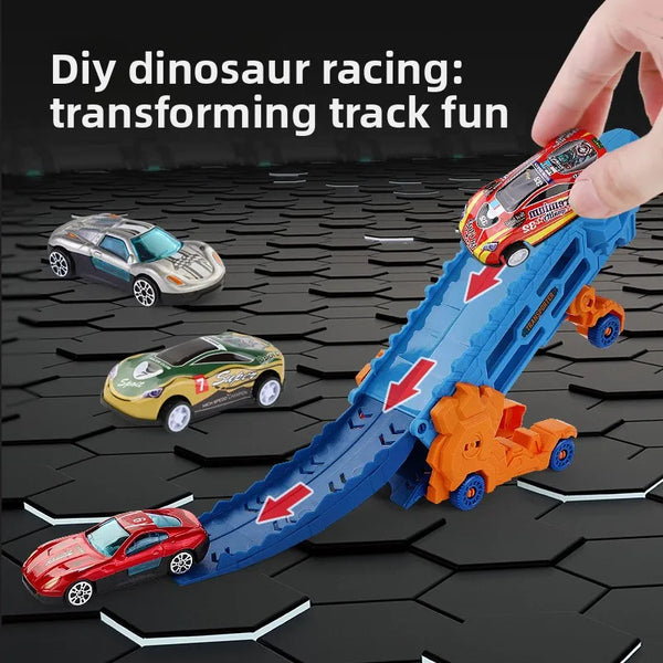 Una mano sostiene una pista de dinosaurios transformadores azul con coches de juguete rojos y naranjas sobre una superficie h