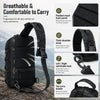 Sac de tirage noir tactique avec panneau dorsal en maille rembourrée et sangle épaisse sur une roche.