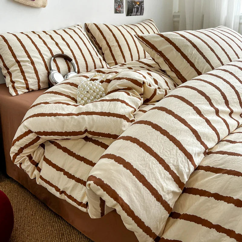 Streifenbedruckte Mikrofaser-Decke- und Bettbezug-Set