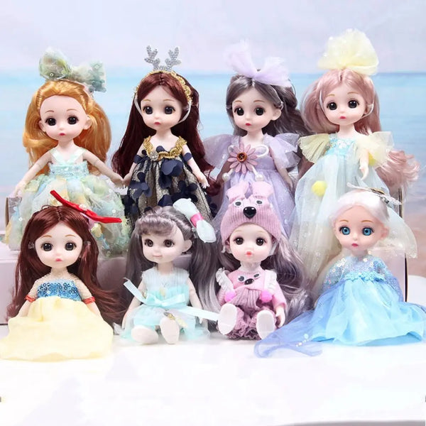 17cm Articulated Princess Doll with Accessories