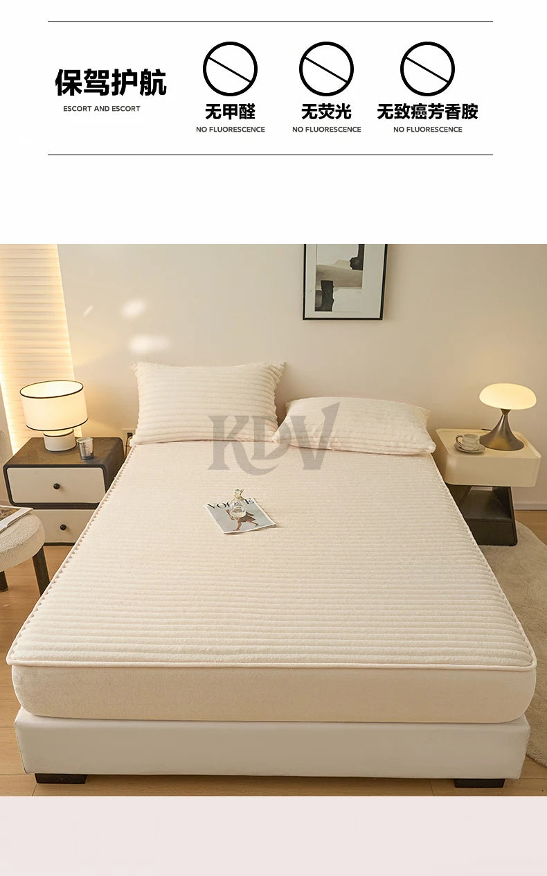 Plush Fitted Sheet Set with Pillowcases