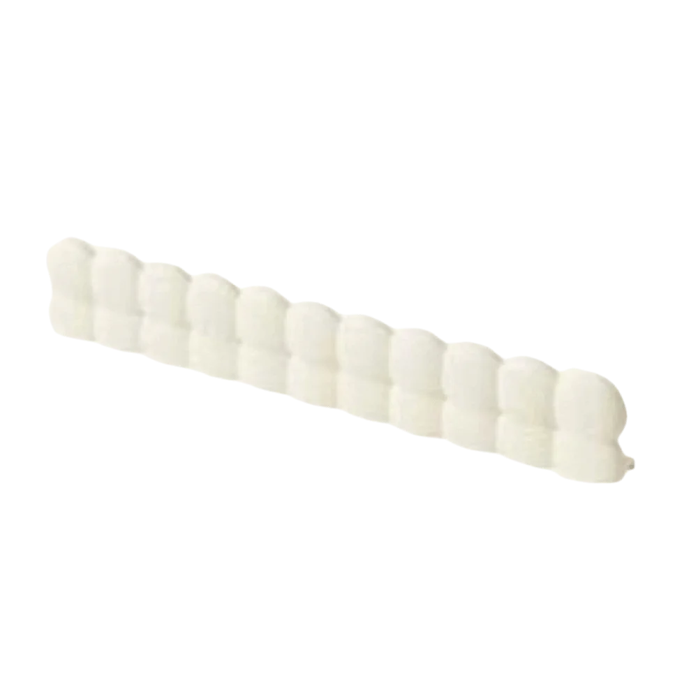Weißer Silikon-Spülschutzabfluss mit geriffelter Struktur.