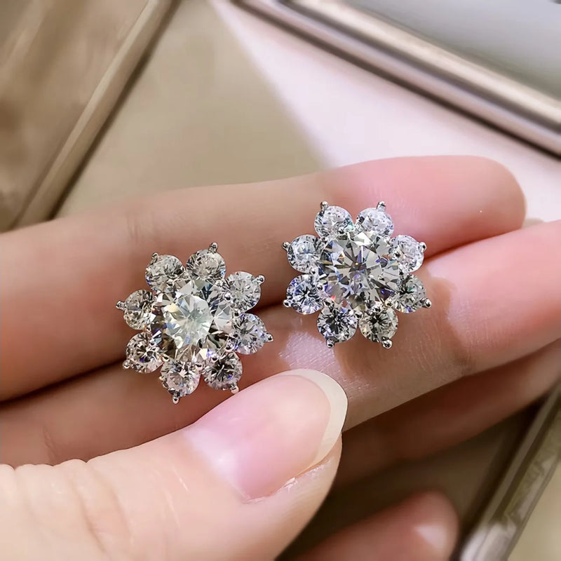 Pendientes de Aros con Forma de Flor de Moissanita en Plata de Ley 925