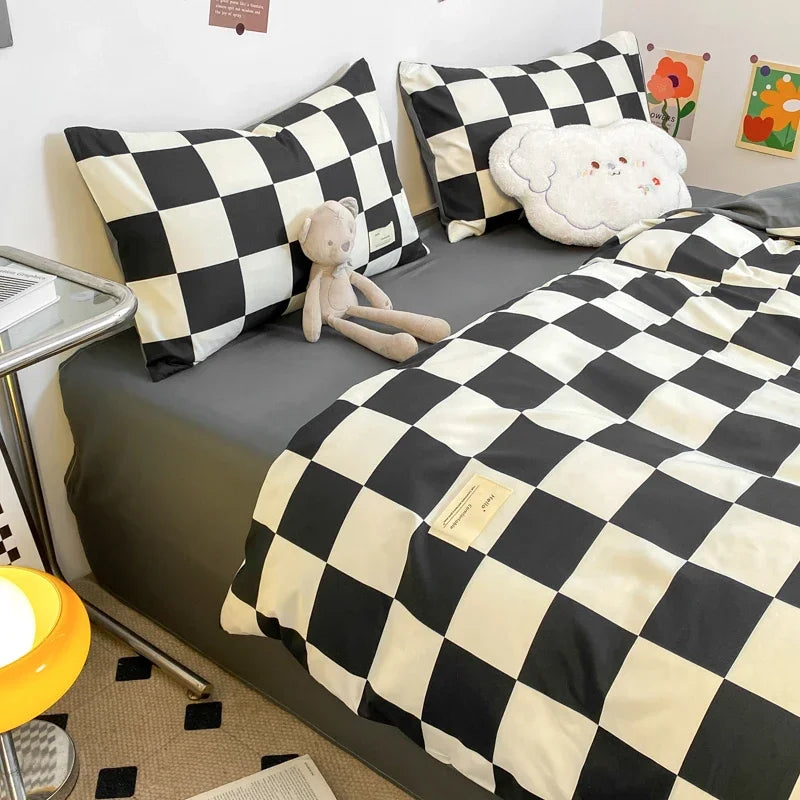 Black and White Plaid Duvet Cover Set with Pillowcases