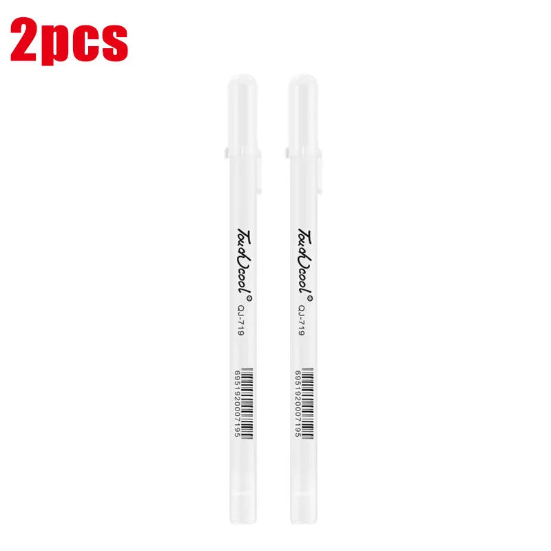 A set of white ink gel pens for drawing and highlighting, featuring a fine 0.8mm tip.