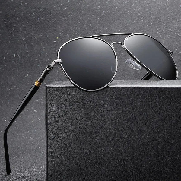 Classic Metal Pilot Sunglasses with Polarized Lenses