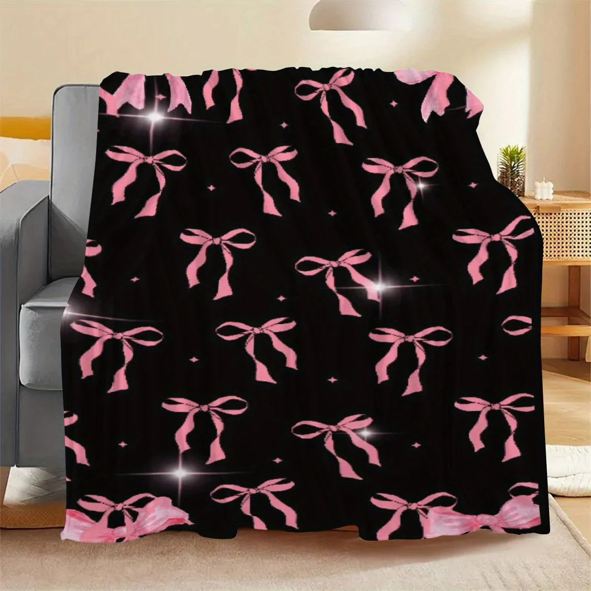 Chic Bow Print Flannel Throw Blanket