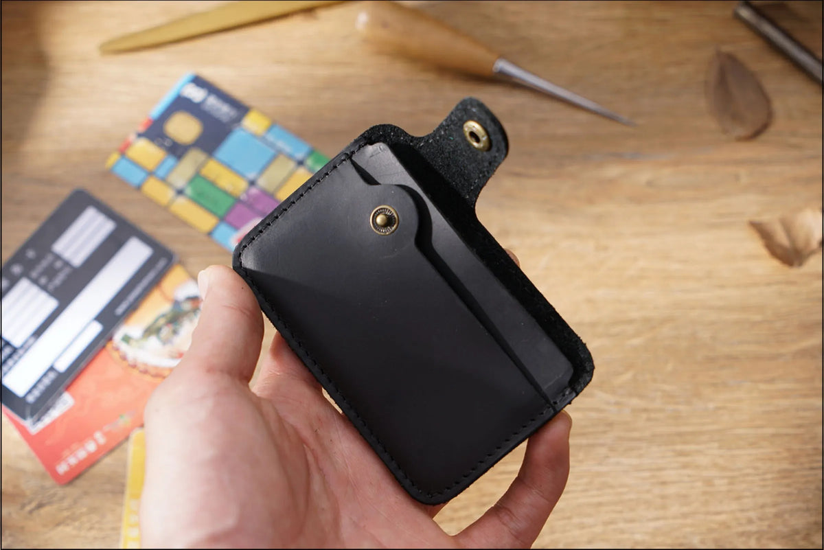 Vintage Leather Slim Card Holder with Snap Closure