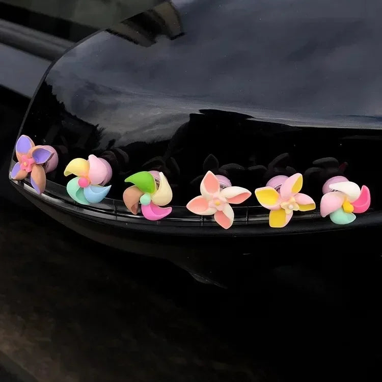 Sunflower Shaking Head Car Ornament – Cute Dashboard & Rearview Mirror Décor