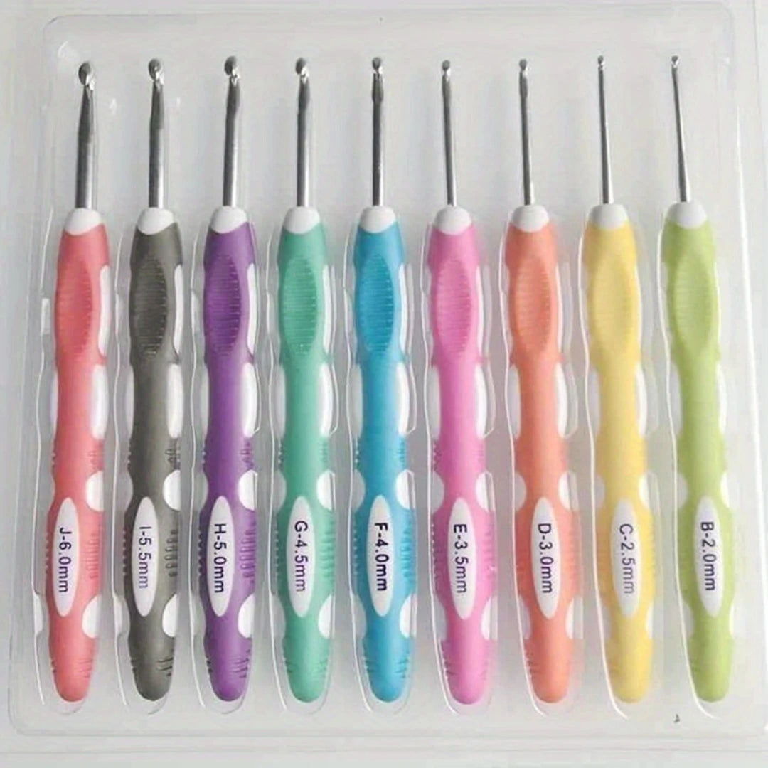 Ergonomic Crochet Hook Set with Knitting Needles