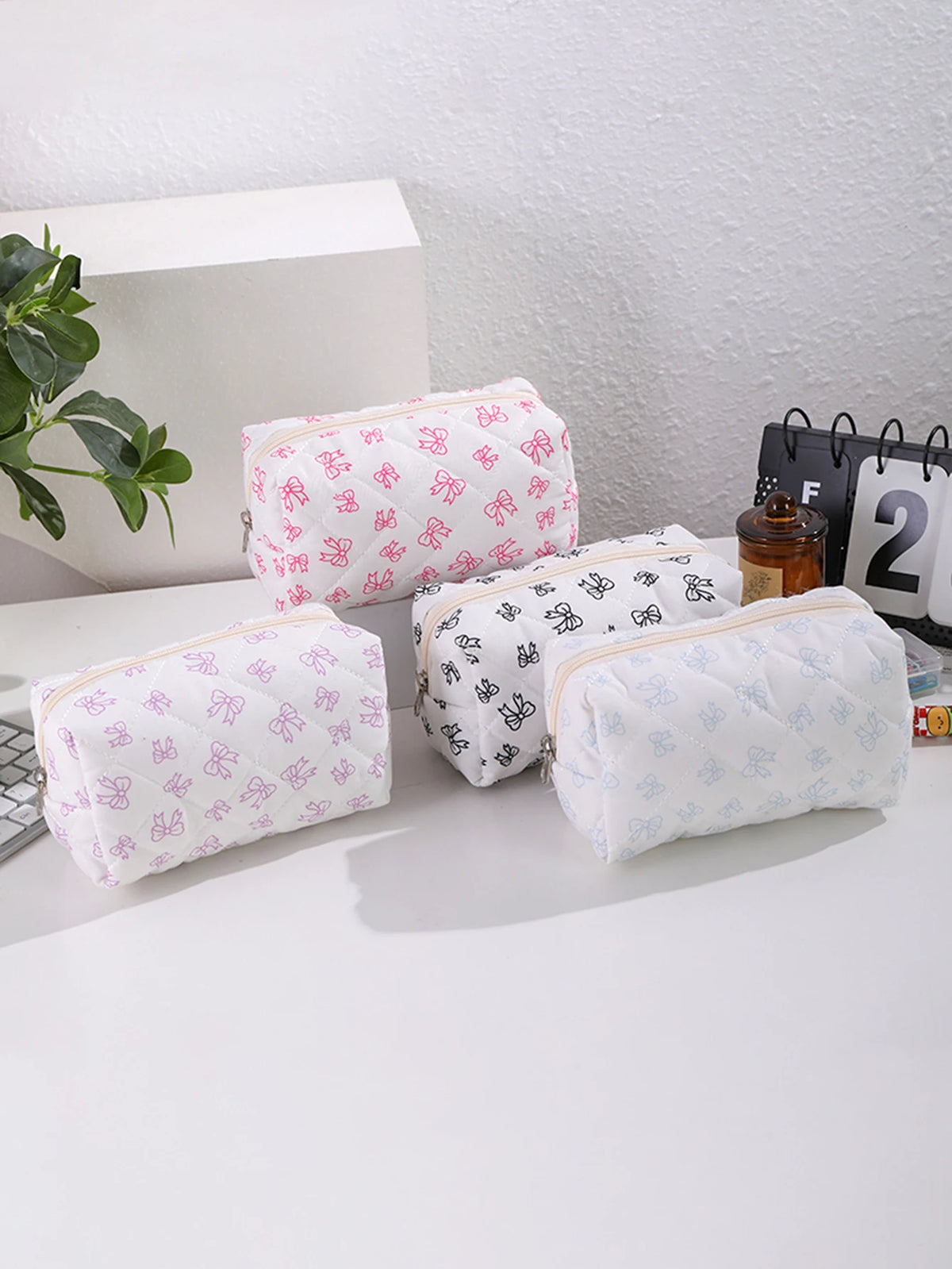 Bowknot Print Makeup Bag - Large Capacity Travel Toiletry Organizer