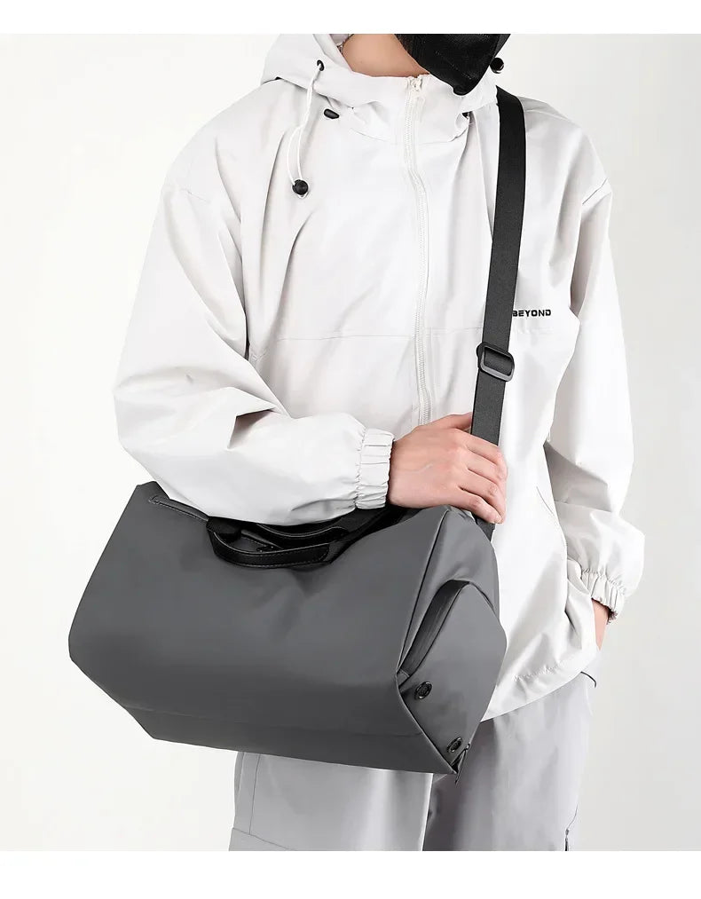 Versatile Travel Gym Bag with Wet/Dry Separation
