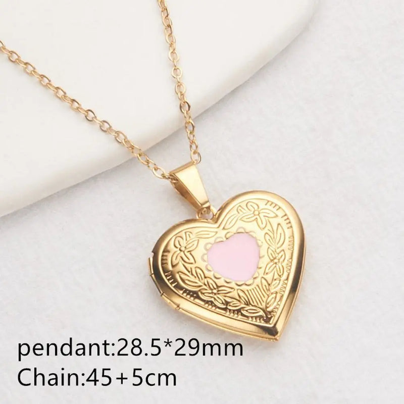 Vintage Floral Heart Locket Necklace