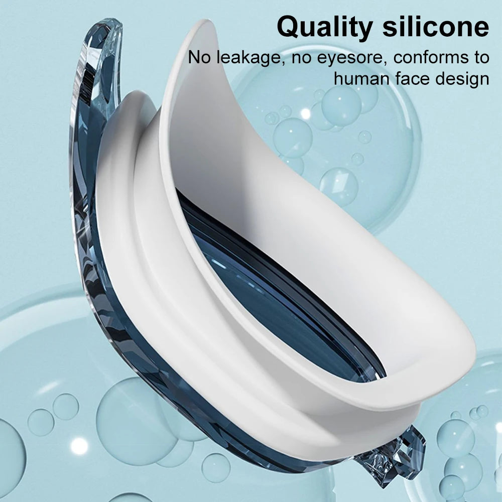 Gafas de natación de silicona blancas y azules contra un fondo azul claro con burbujas.