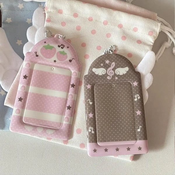 Porte-cartes en forme de fraise rose avec porte-clés