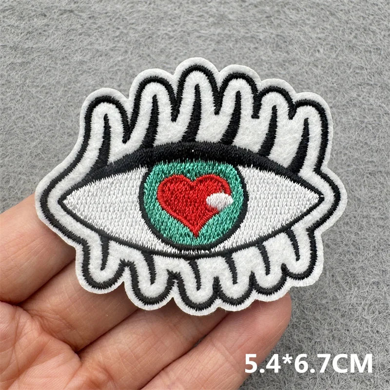 Black & White Racing Flag Embroidered Patches (Iron-On / Sew-On)