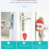 Guide pas à pas pour installer une serrure en forme de cœur sur une porte de grille avec un fer à souder.