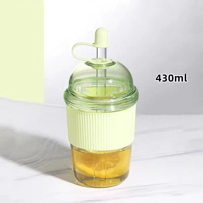 Klares Glasgefäß mit gelblicher Flüssigkeit und hellgrünem Deckel, gekennzeichnet mit 430ml.