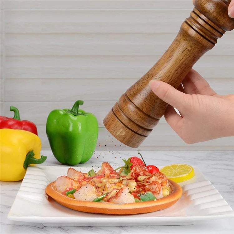 Wooden Pepper Mill with Adjustable Coarseness