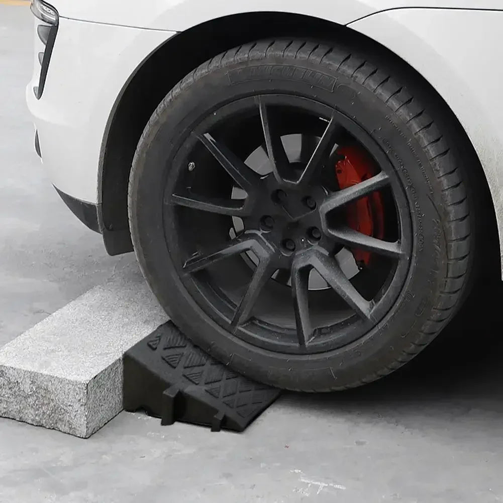 Portable Car and Trailer Driveway Ramp